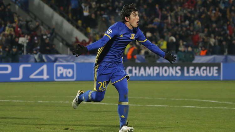 لاتسيو يتفق مع أغلى مهاجم إيراني