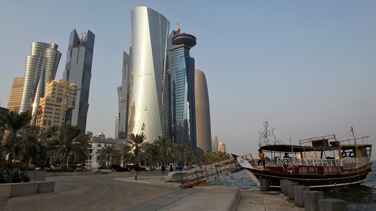 عكاظ: قائمة إرهاب كبرى في الطريق ستزلزل قطر