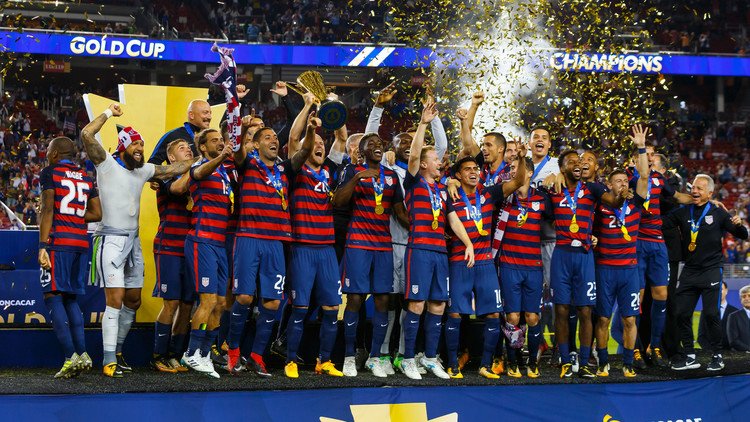 أمريكا ترفع الكأس الذهبية