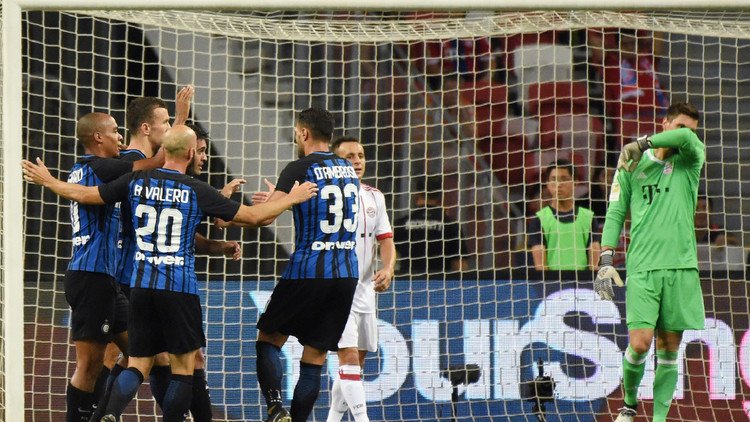 أفاعي ميلانو تعمق جراح الديناصور البافاري