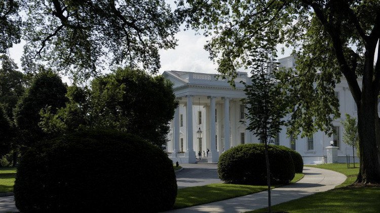 صحيفة: إدارة ترامب ستفرض عقوبات اقتصادية ضد الصين