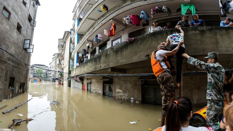 مصرع 10 أشخاص جنوب الصين جراء الفيضانات