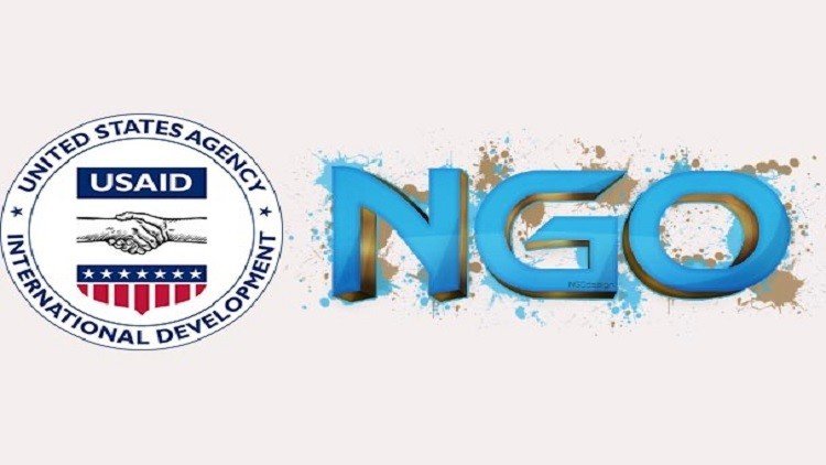 الحرب في فضاء محايد