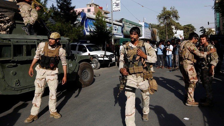 مقتل 3 من الاستخبارات الأفغانية بتفجير انتحاري  