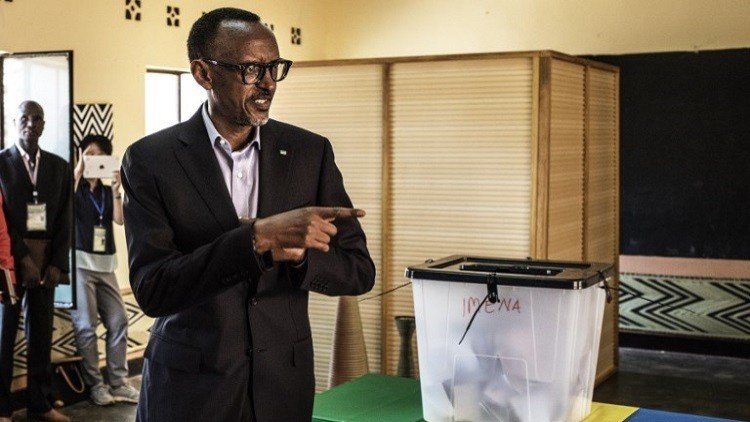  رواندا تعيد انتخاب كاغامي رئيسا لها