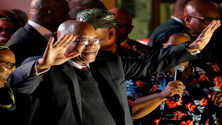 رئيس جنوب إفريقيا ينجو من حجب الثقة للمرة الـ9! 