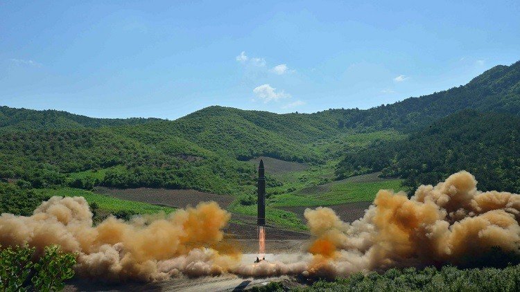 طوكيو: لن نسمح لصواريخ كوريا الشمالية بالمرور 