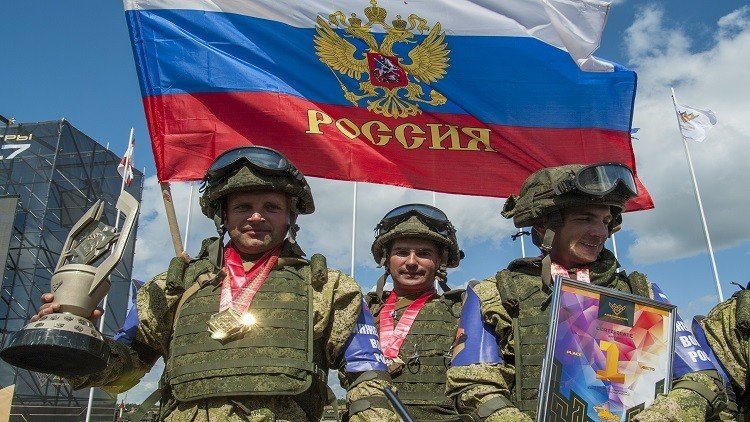 منح الجوائز للفائزين في مسابقات عسكرية في روسيا وكازاخستان