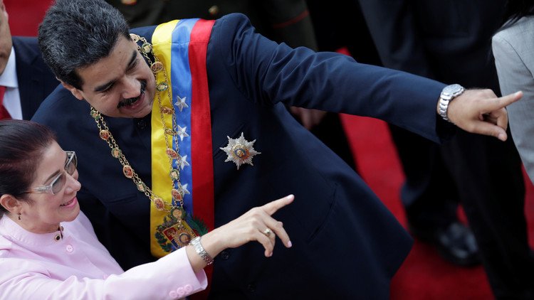 مادورو: الجمعية التأسيسية ولدت ولادة عنيفة وسلطاتها مطلقة