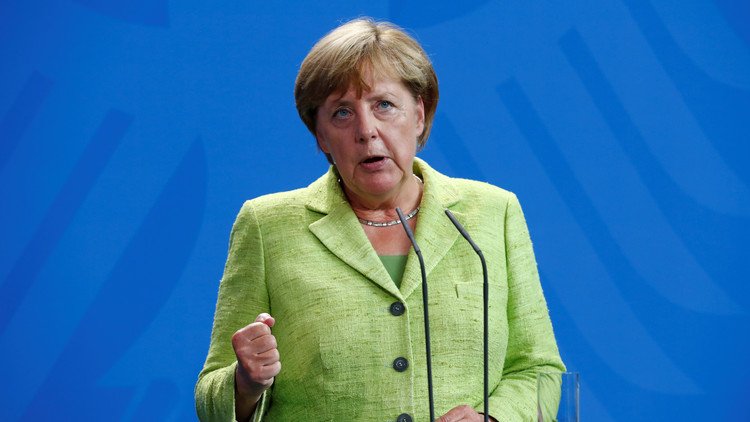 ميركل: تصعيد الخطاب لا يسهم في حل أزمة كوريا الشمالية 