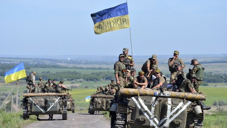 موسكو تحذر واشنطن من تزويد أوكرانيا بأسلحة فتاكة 