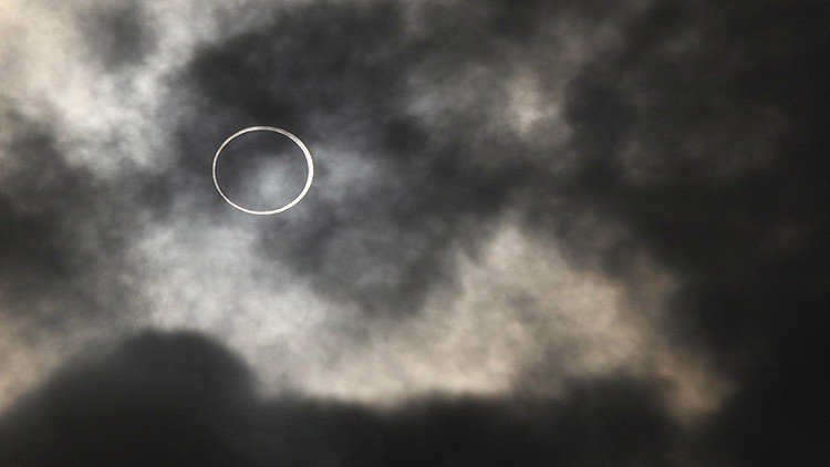  ناسا تراقب كسوف الشمس بـ 7.7 مليون $