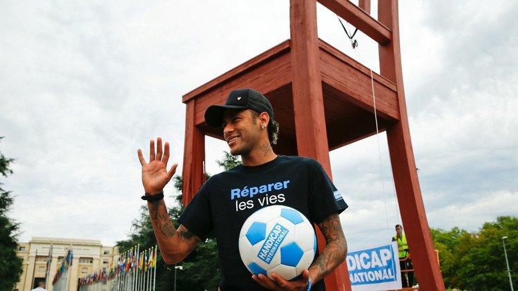 نيمار سفيرا  لمؤسسة "هانديكاب" الخيرية