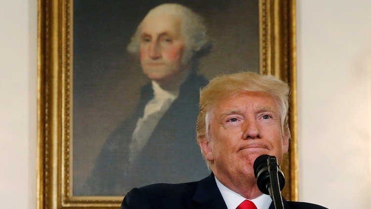 سناتور جمهوري: ترامب قسّم الولايات المتحدة