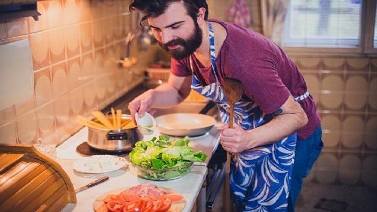 اتباع هذا النظام الغذائي يجذب النساء إليك!