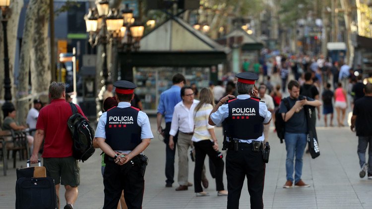 وسائل إعلام إسبانية: تصفية المشتبه بهم الأربعة في هجوم برشلونة الإرهابي