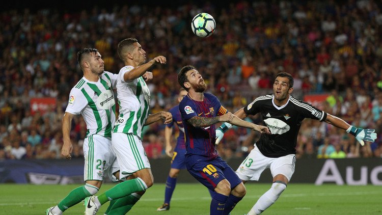 برشلونة يكرم 