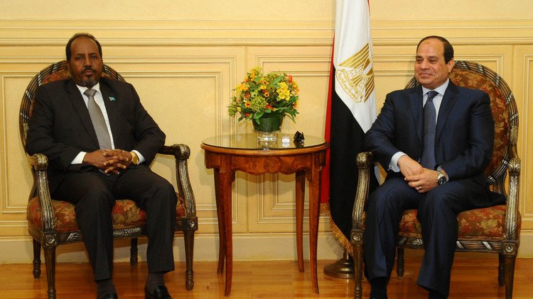 السيسي يستقبل الرئيس الصومالي في القاهرة 