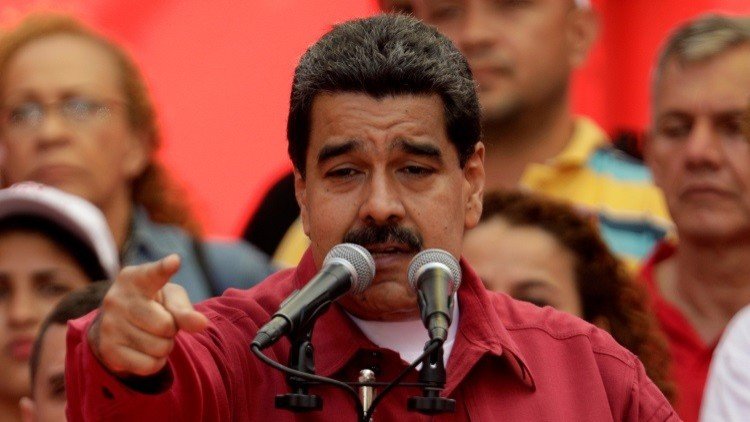 مادورو: أزمتنا لن تحل إلا عبر الحوار