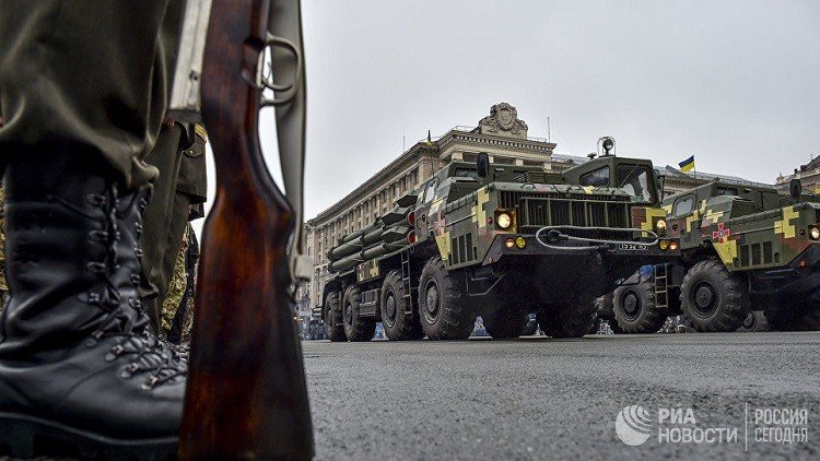 وزراء دفاع الناتو يقدمون في كييف وعودا دون عهود!  