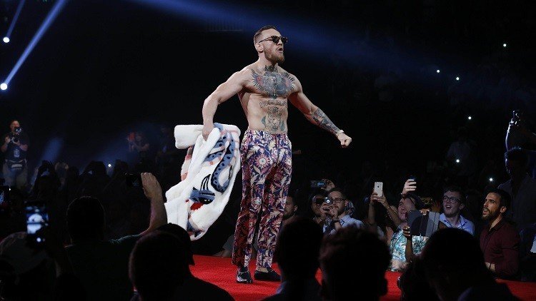 بالفيديو.. تسديدة "خلفية" رائعة بقدم ماكغريغور