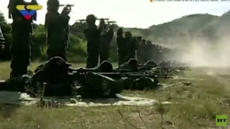 الجيش الفنزويلي يبدأ تدريبات عسكرية 
