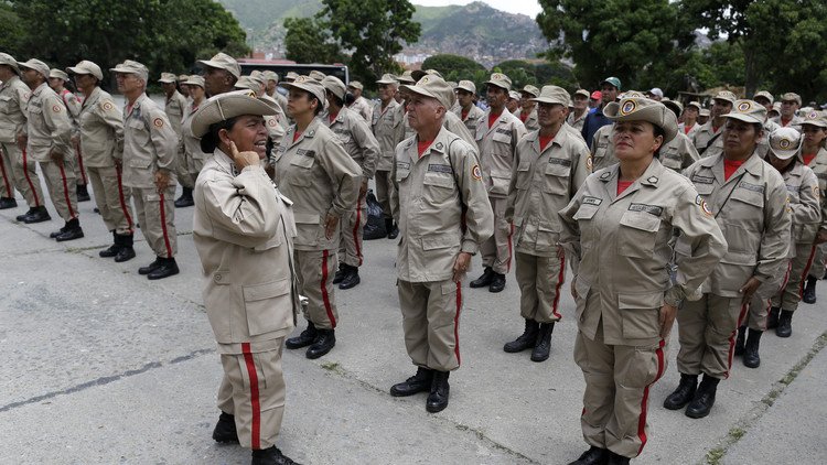 فنزويلا تستنفر مواطنيها للمشاركة في مناورات متكاملة ردا على تهديدات الولايات المتحدة