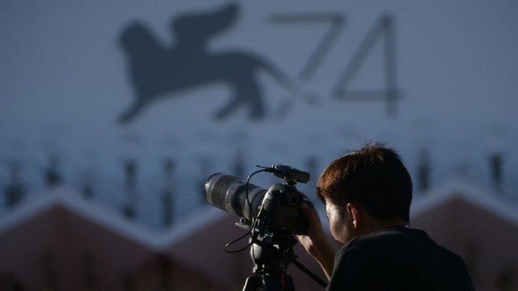 مهرجان البندقية السينمائي يفتتح فعاليات دورته الـ74