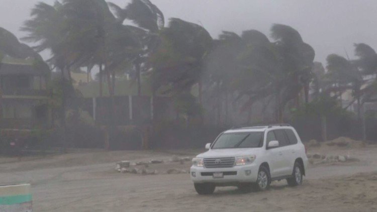 4 قتلى جراء الإعصار "ليديا" الاستوائي في المكسيك