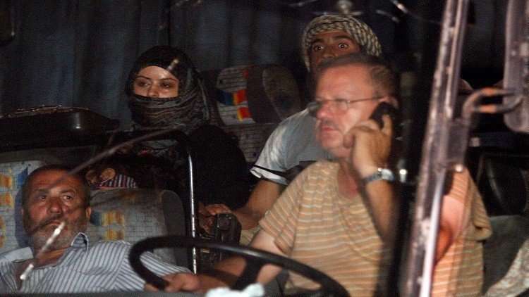 قافلة داعش المتجهة إلى شرق سوريا تائهة في الصحراء