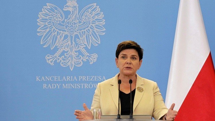 بولندا ترفض "ابتزاز" شركائها الأوروبيين بخصوص اللاجئين