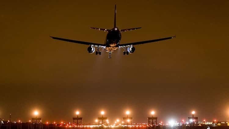 بعد لقاء بوتين والسيسي.. تحديد موعد عودة تسيير الرحلات الجوية إلى مصر