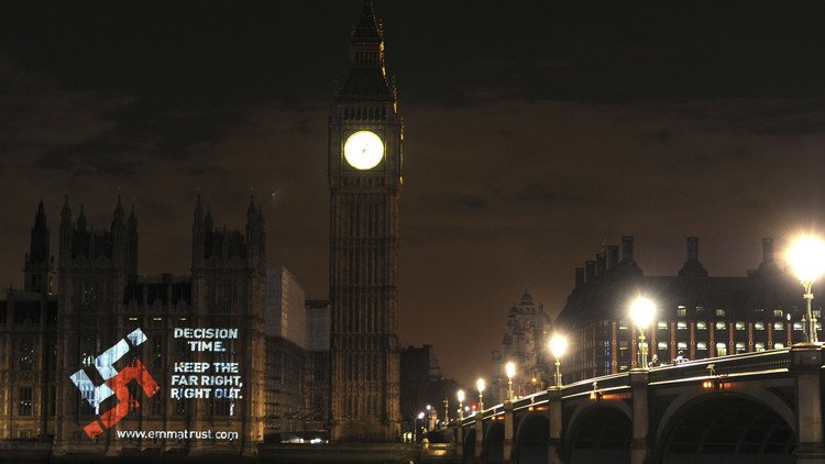 اعتقال نازيين جدد في صفوف الجيش البريطاني