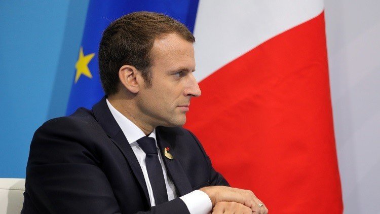 روسيا تدعو ماكرون لزيارتها