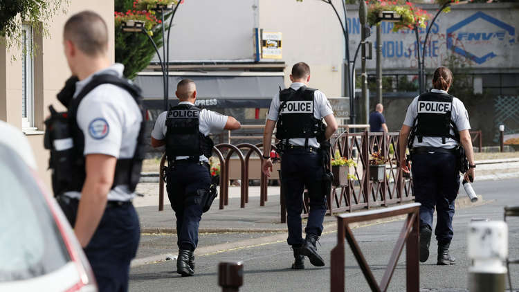 البرلمان الفرنسي يقر قانون مكافحة الإرهاب المثير للجدل