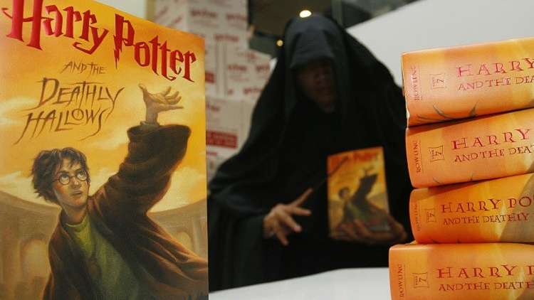 "شرير هاري بوتر" في قبضة السلطات السنغافورية! 