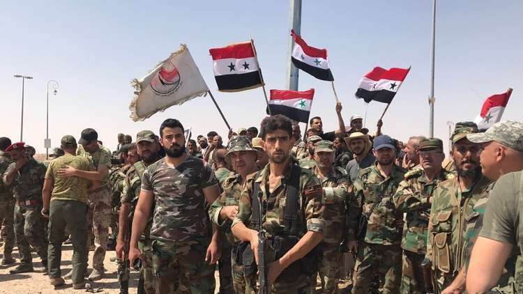 استسلام مجموعة من الدواعش للجيش السوري في دير الزور