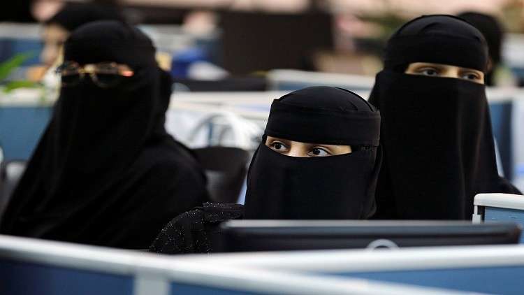 قريبا.. المرأة السعودية تراقب الأجواء!