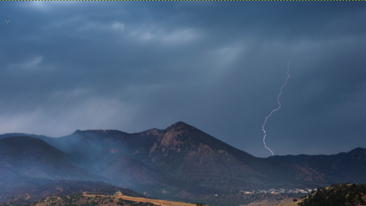 الصواعق أيضا تقتل اليمنيين!