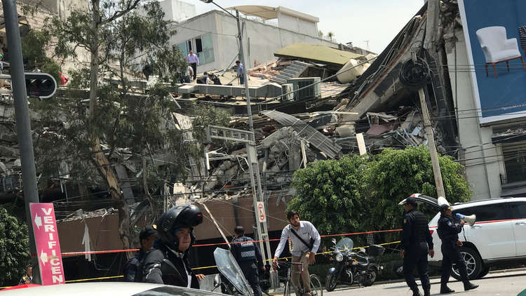 248 قتيلا جراء زلزال المكسيك المدمر