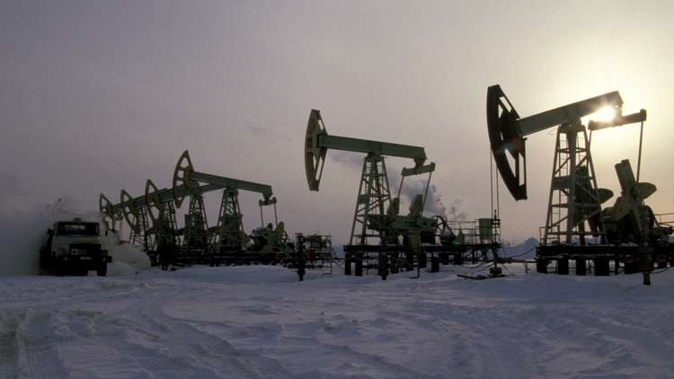روسيا تتصدر موردي النفط للصين والسعودية تتراجع
