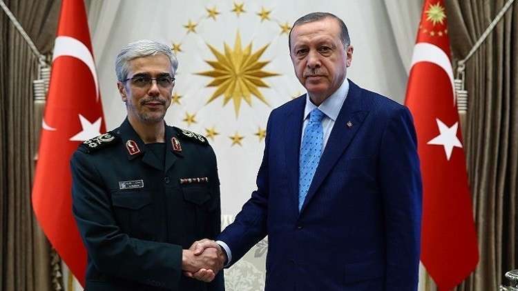 وفد عسكري تركي رفيع يزور إيران وسط تصعيد ضد استفتاء كردستان
