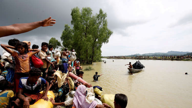 انقلاب قارب على متنه 130 من الروهينغا