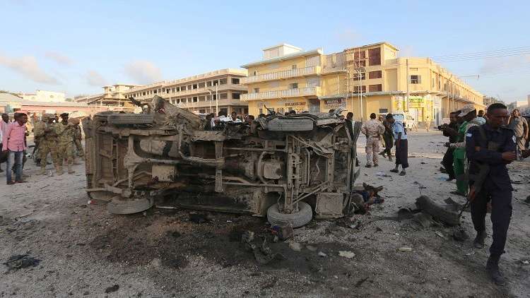 مقتل 17 جنديا في هجوم إرهابي على قاعدة عسكرية بالصومال