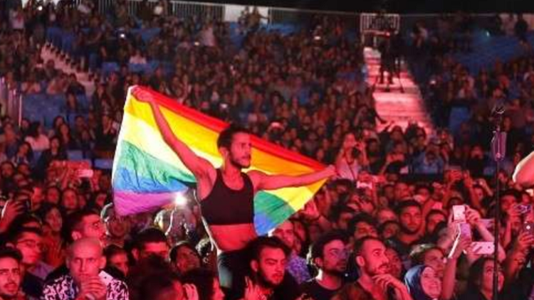 العفو الدولية: مصر تلاحق المثليين وتخضعهم لكشوف طبية