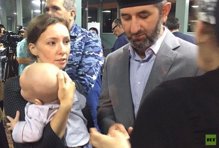 إعادة 8 أطفال و4 نساء من العراق وسوريا إلى الشيشان