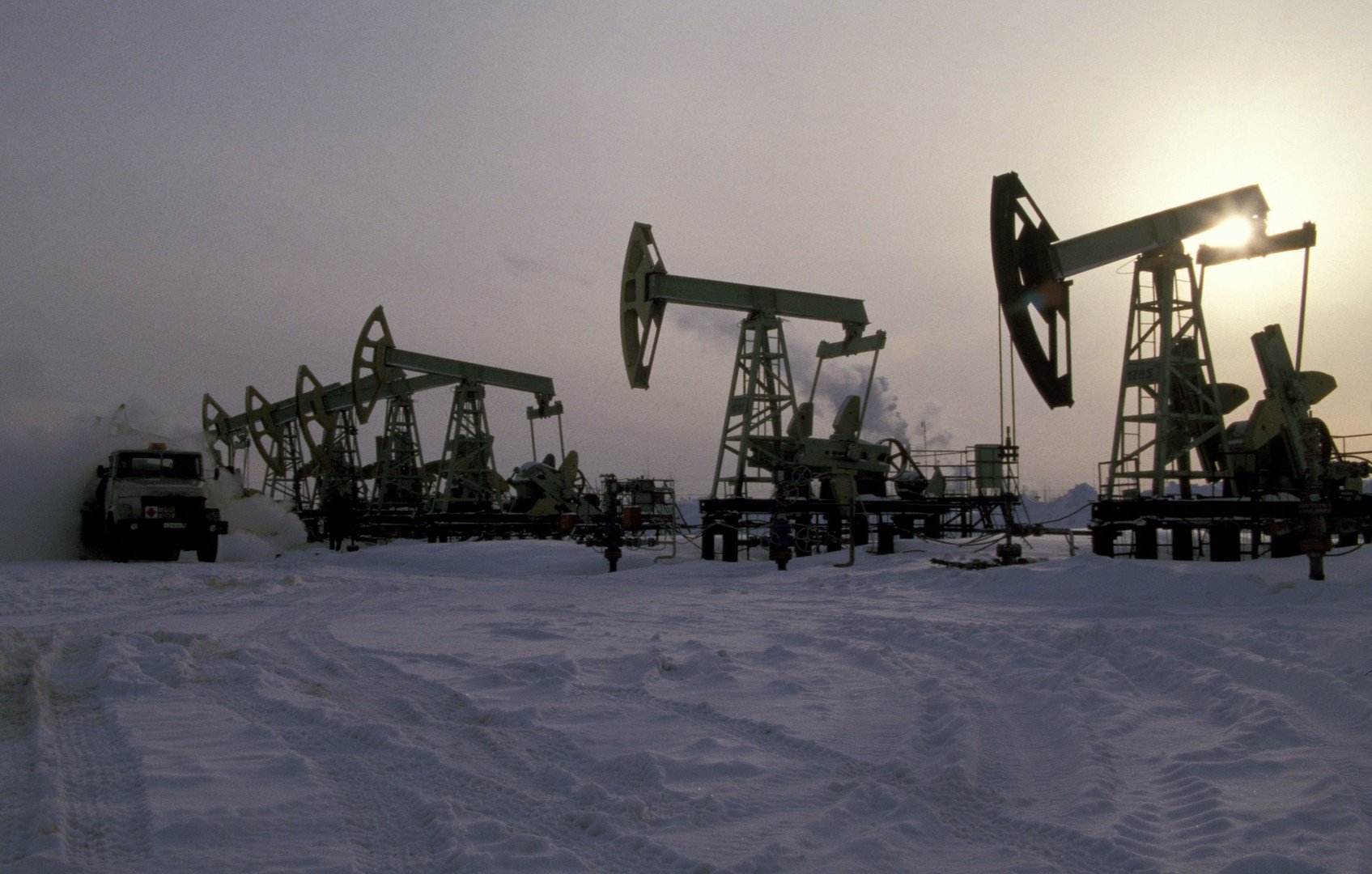 Добыча нефти в западной сибири