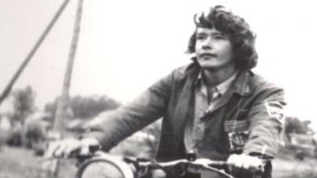 سيرغي سوبيانين في ريعان شبابه. سوبيانين عمدة موسكو الحالي، عاصمة روسيا الاتحادية وأكبر مدن أوروبا ويقطنها 20 مليون نسمة