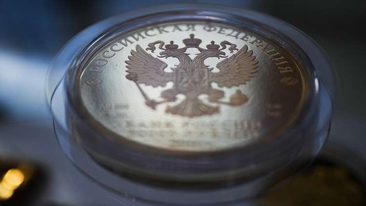 الروبل الروسي يصعد أمام اليورو والدولار