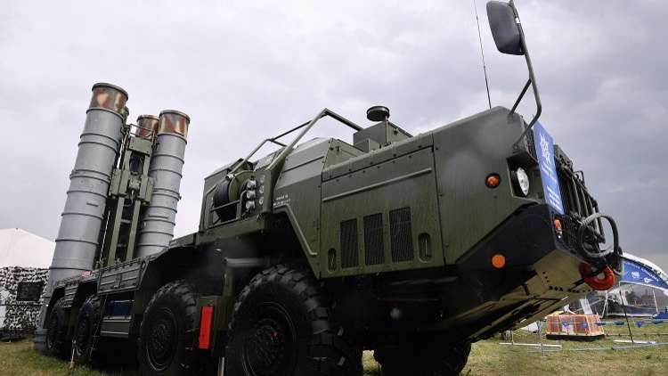 أنقرة تلوّح بالتخلي عن صفقة "S-400".. والكرملين يعلّق